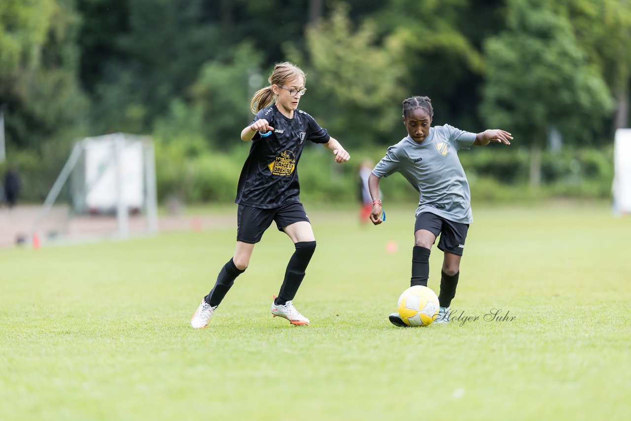 Bild 462 - Loewinnen Cup